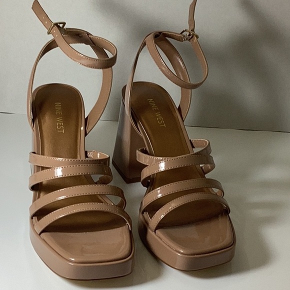 Teriss Strappy Platform Sandals - Picture 5 of 10